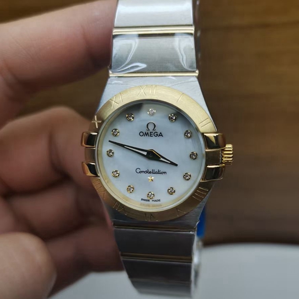 オメガ時計正面デザイン